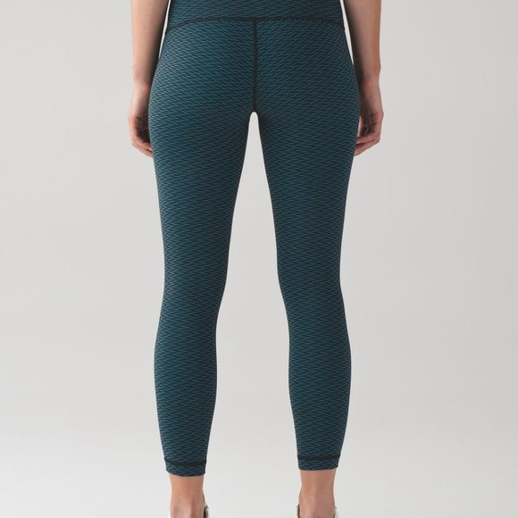 Lululemon High Times Pant 7/8 Pant Luxtreme - Picture 3 of 13